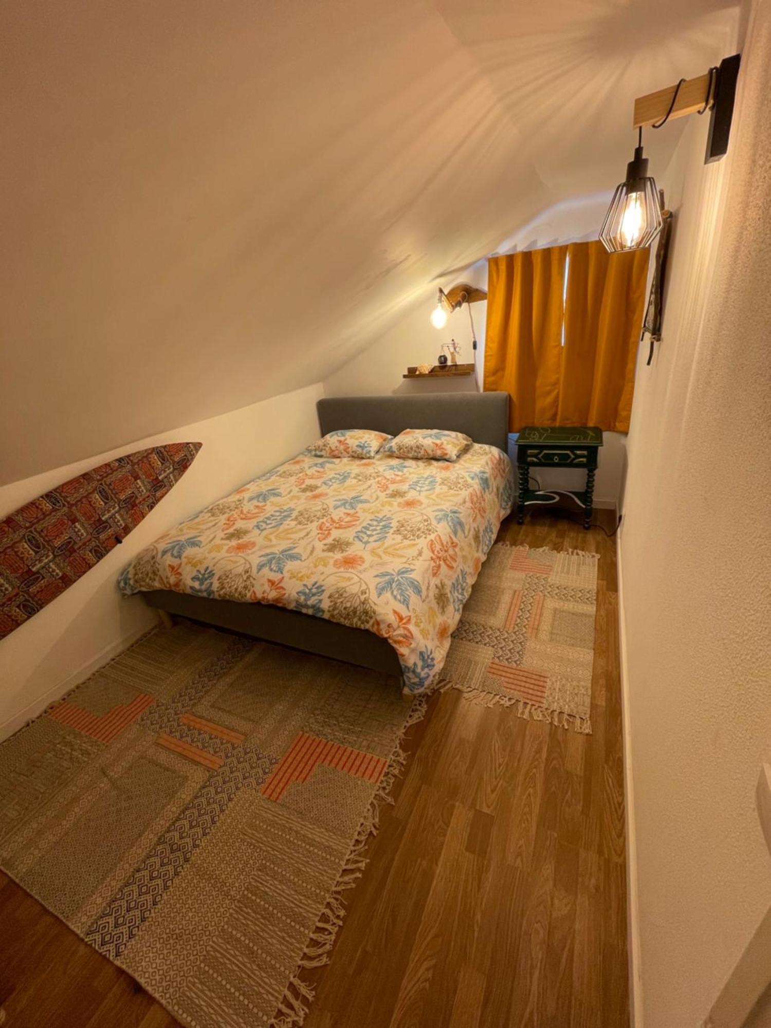 Lisbon Soul Surf Camp Vandrerhjem Cascais Eksteriør bilde