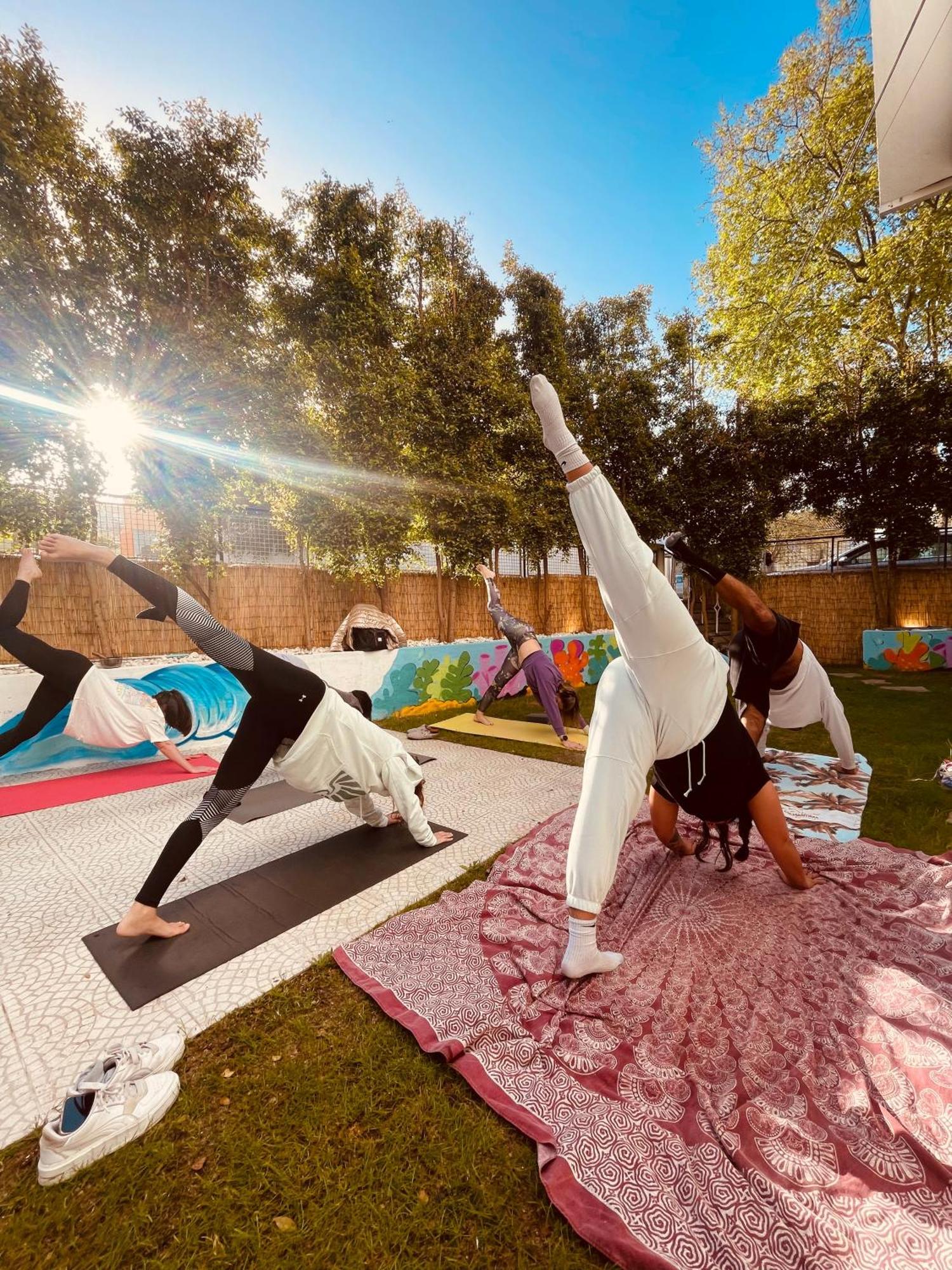 Lisbon Soul Surf Camp Vandrerhjem Cascais Eksteriør bilde